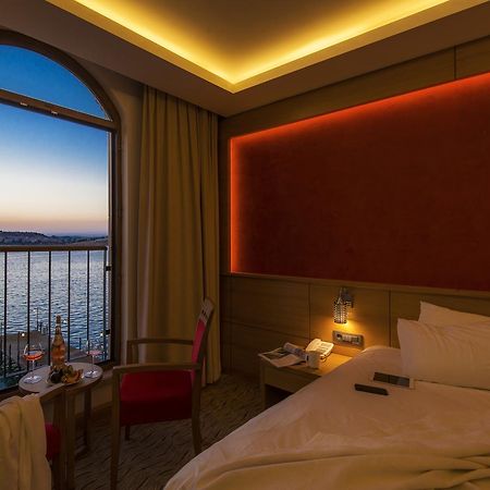 Bacacan Otel Ayvalik Luaran gambar