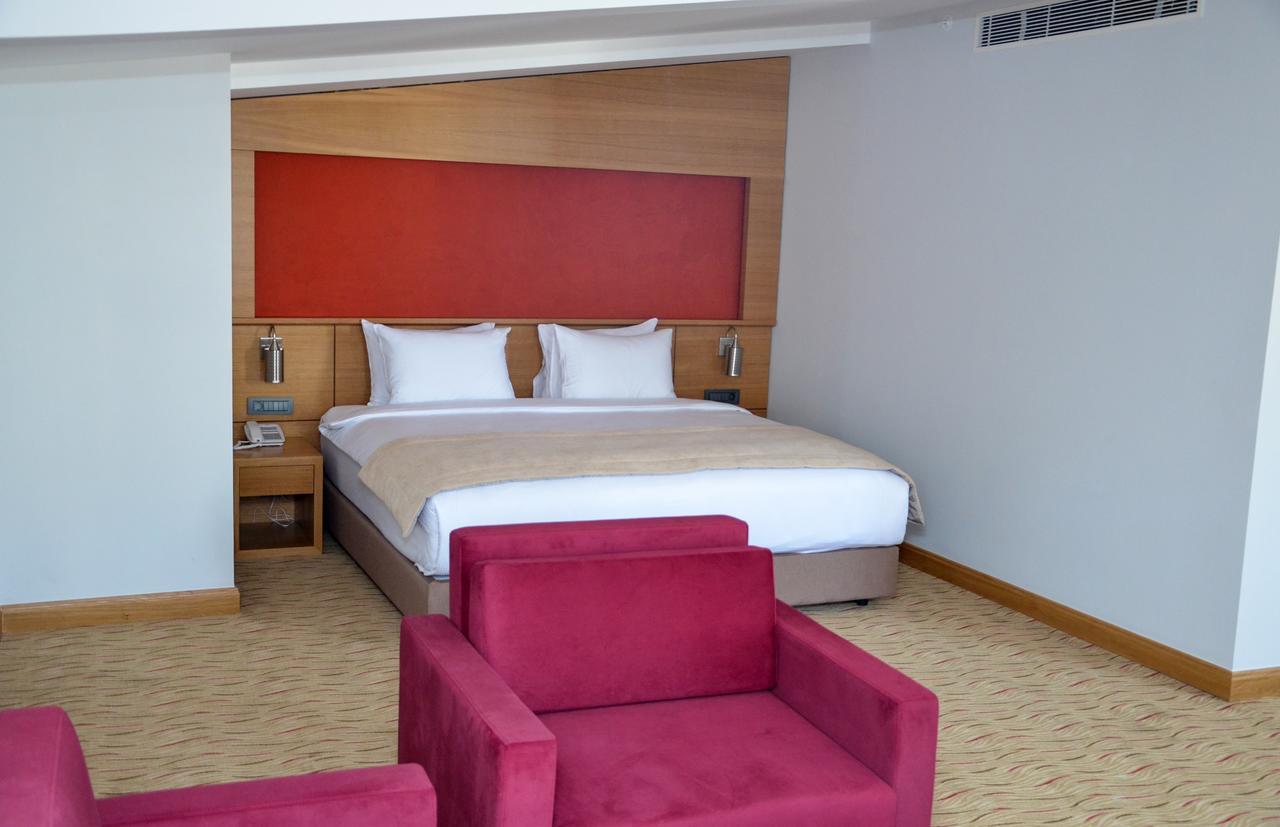 Bacacan Otel Ayvalik Luaran gambar