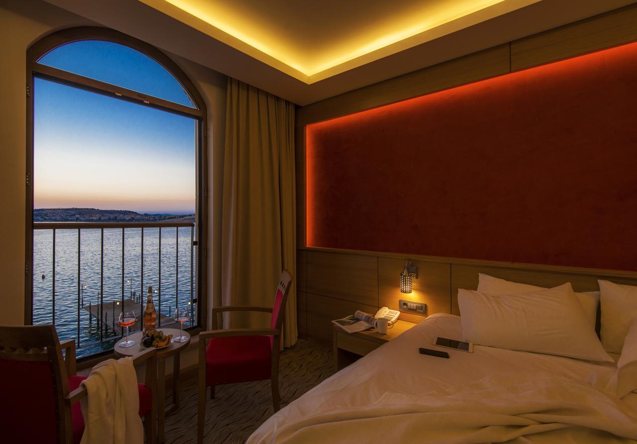 Bacacan Otel Ayvalik Luaran gambar