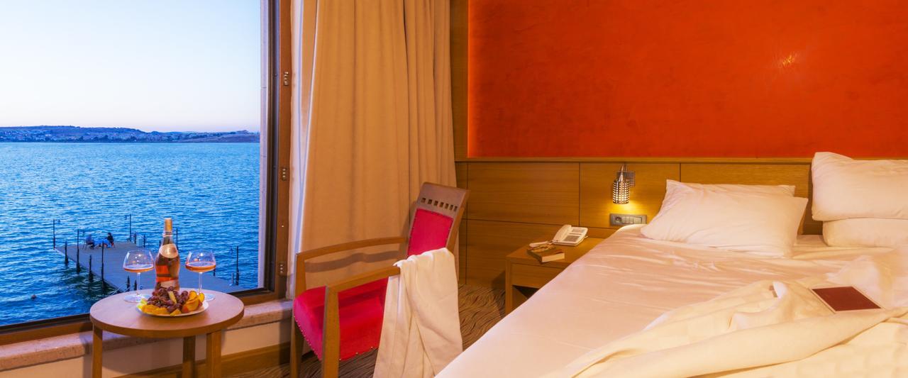 Bacacan Otel Ayvalik Luaran gambar